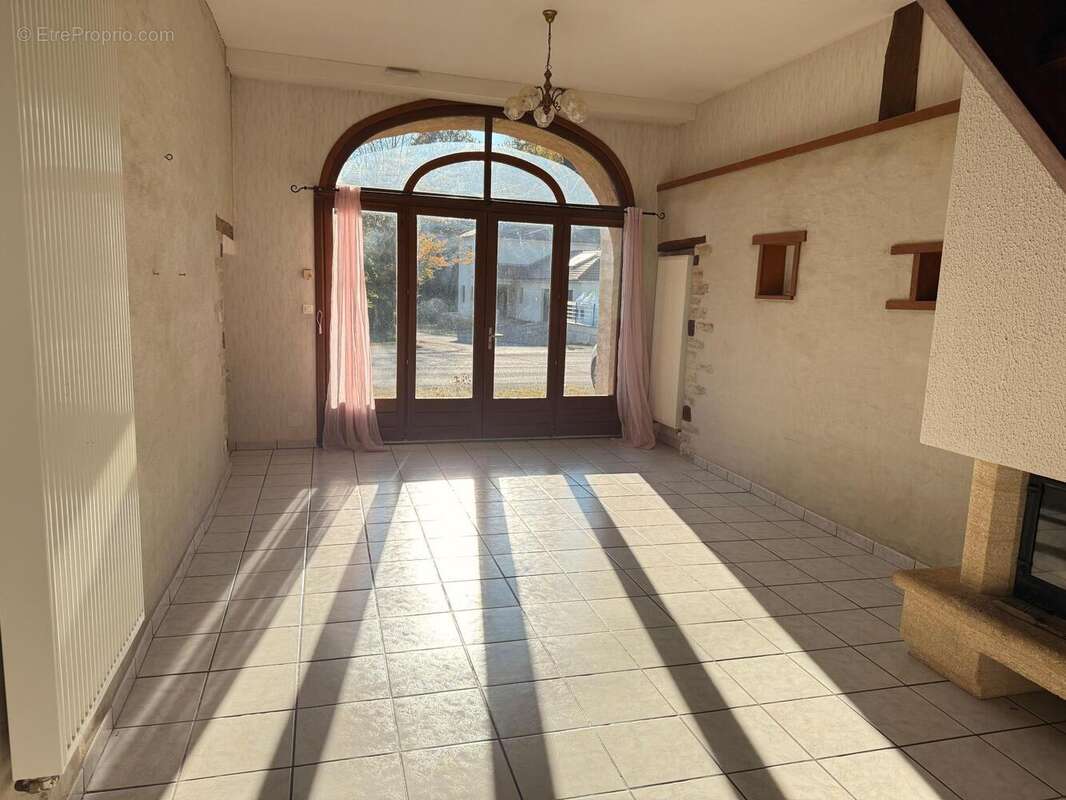 Photo 6 - Maison à RIOZ