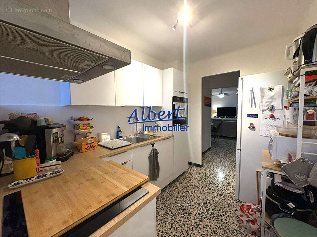 Appartement à SIX-FOURS-LES-PLAGES