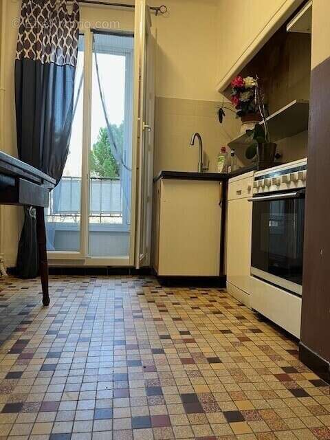 Appartement à MARSEILLE-9E