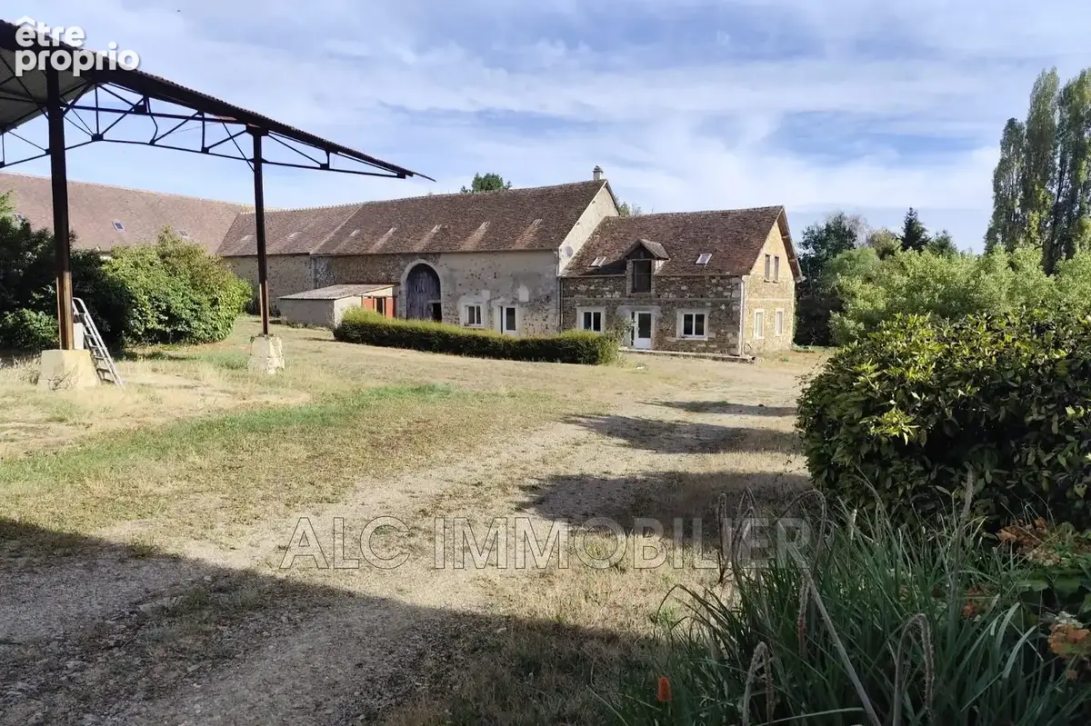 Maison 181 m² à Louzes  - photo 5