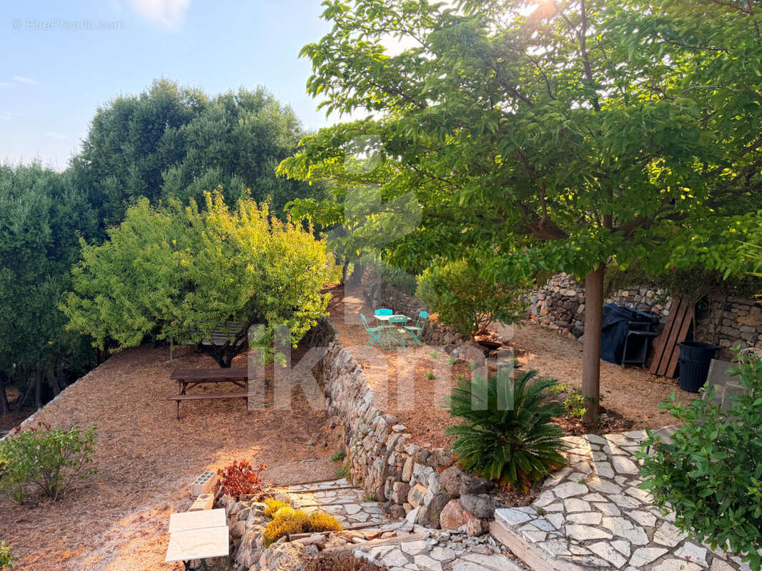 Magnifique maison en bois de 144 m2 avec vue exceptionnelle - photo 6