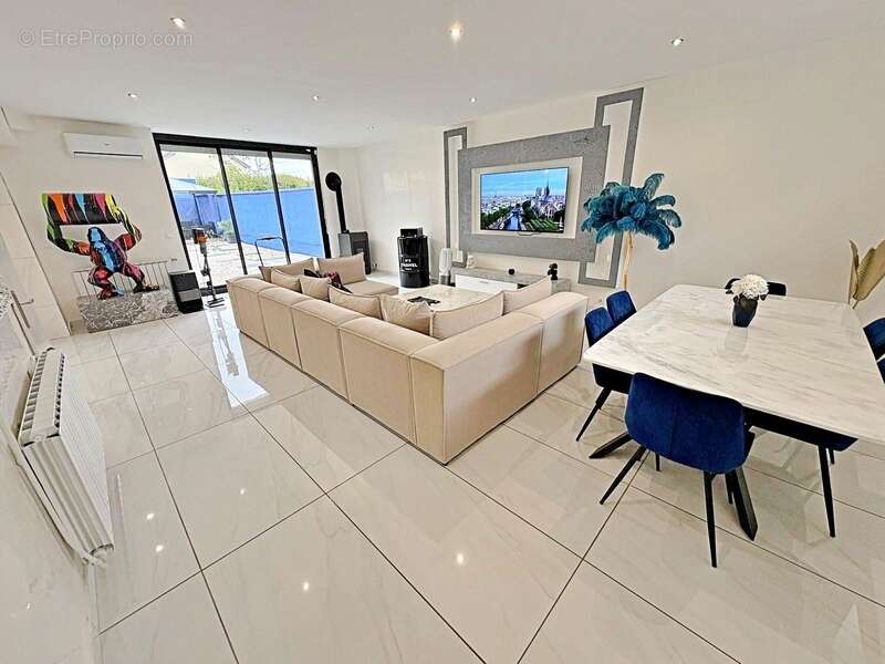 Maison à vendre 7 pièces ARGENTEUIL (95) - photo 2