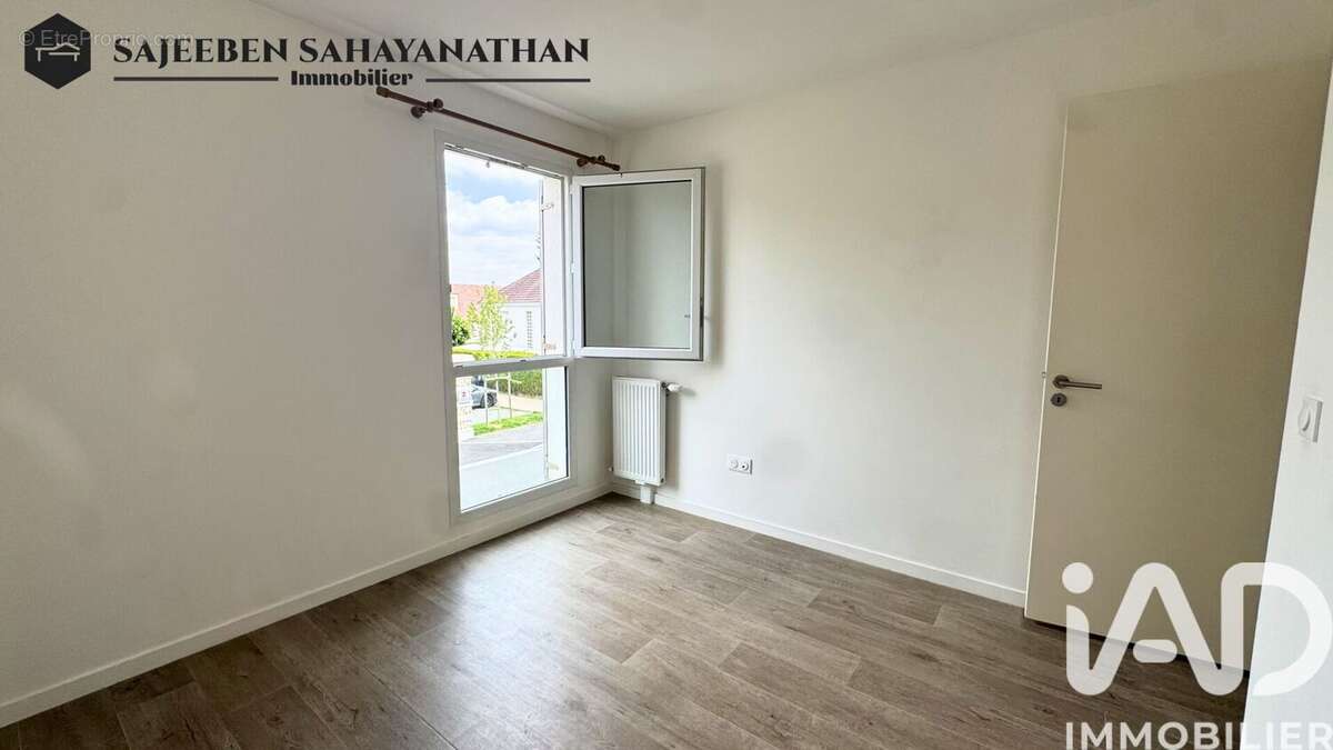 Photo 9 - Appartement à BOIS-D'ARCY
