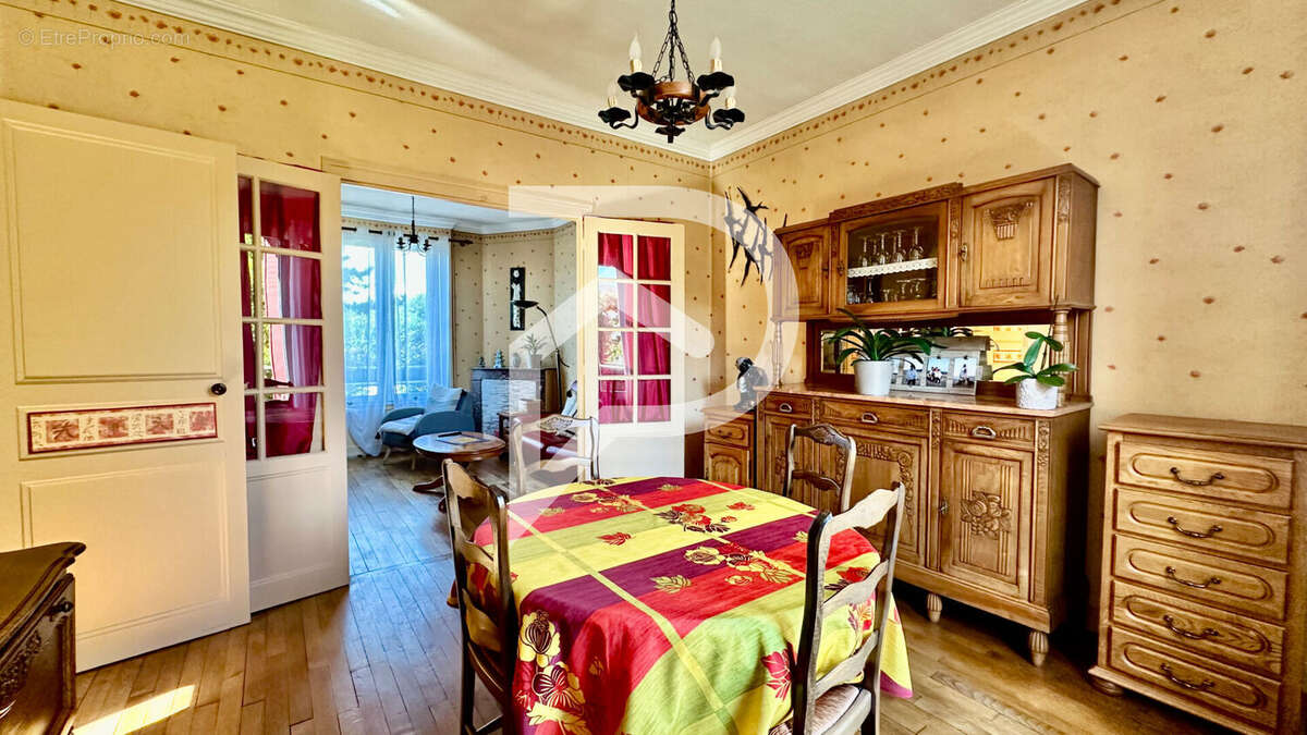 Maison à AULNAY-SOUS-BOIS