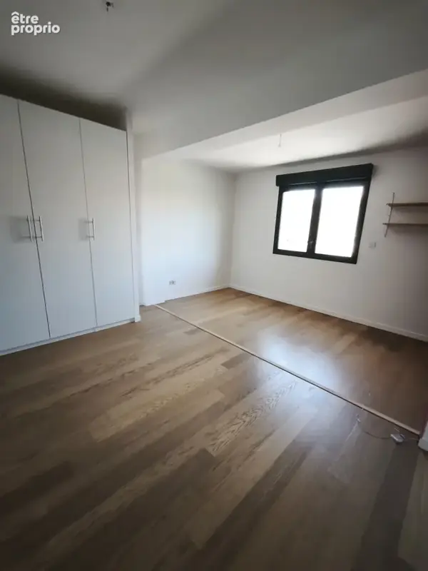 Quartier sous préfecture- Maison libre 3 faces- 150 m2hab - piscine- - photo 8