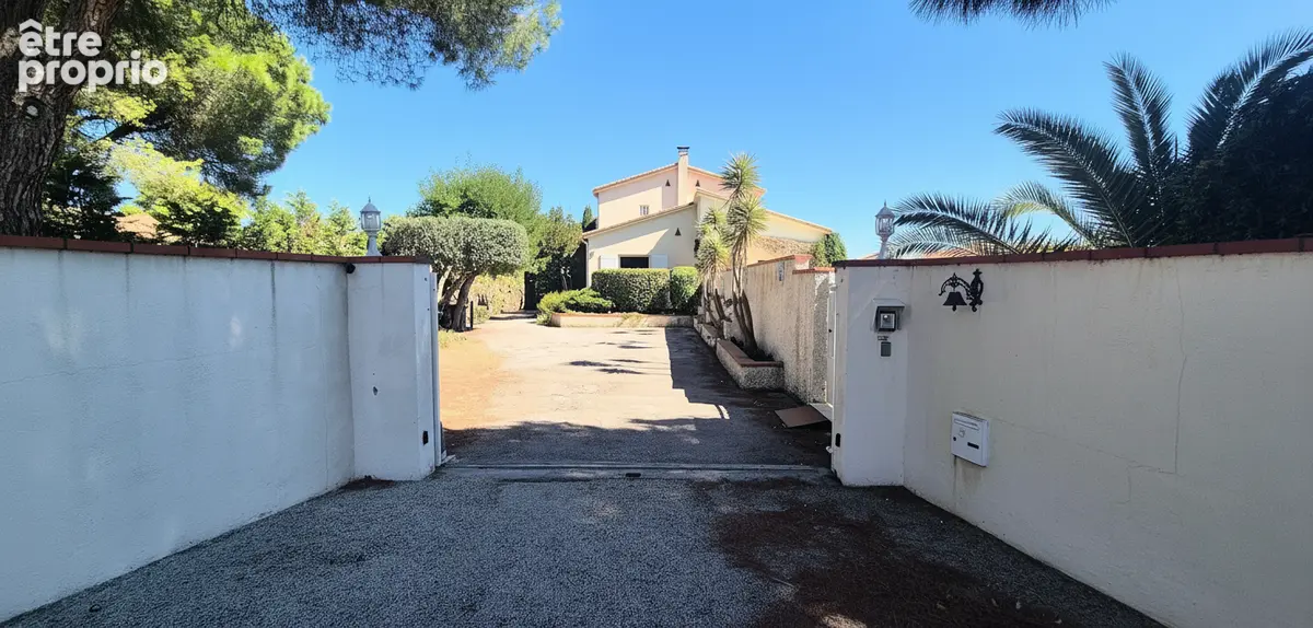 Maison 12 pièces 340 m2 piscine et studio Argelès-sur-mer - photo 3