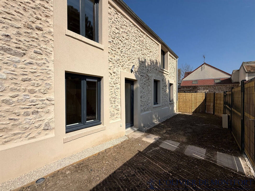 Maison à MONTFORT-L'AMAURY