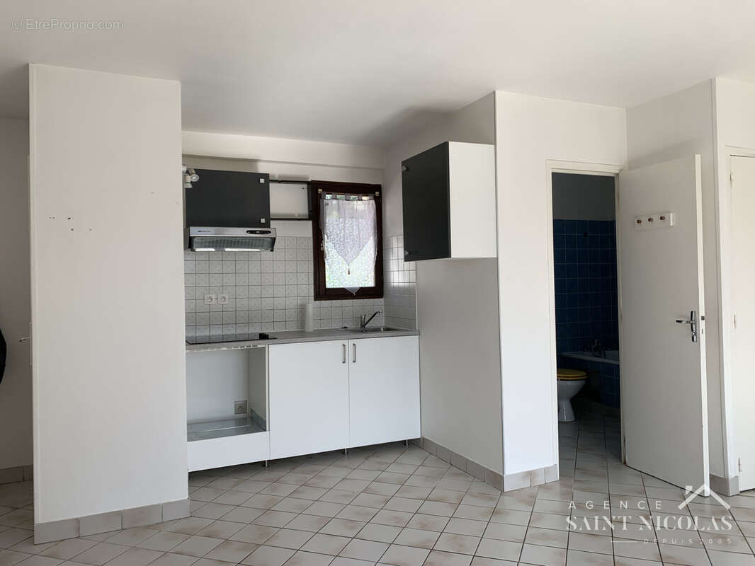 Meulan centre, appartement duplex T3 balcon 2 chambres dans copropriété de standing - photo 2