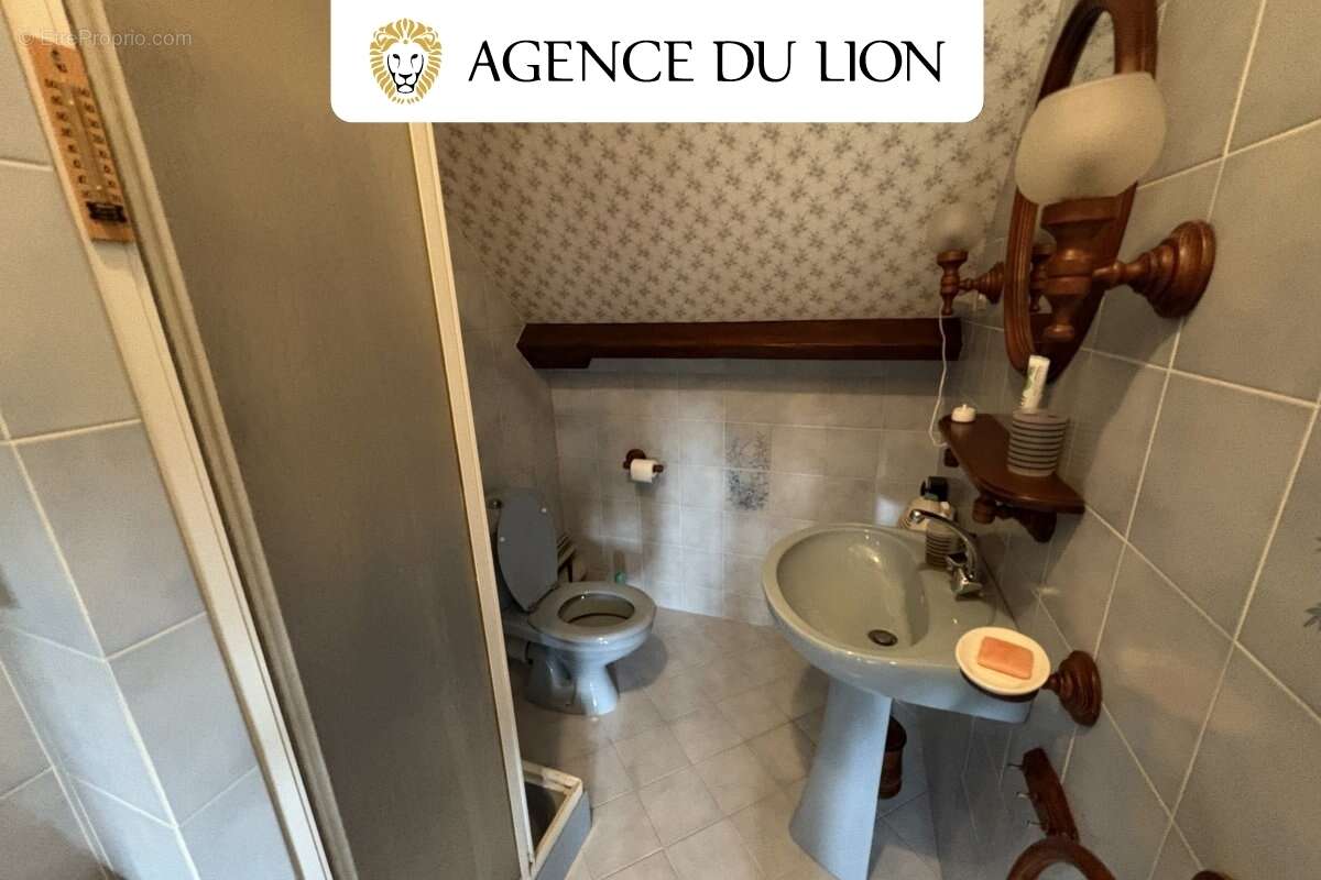 Maison à VERT-EN-DROUAIS