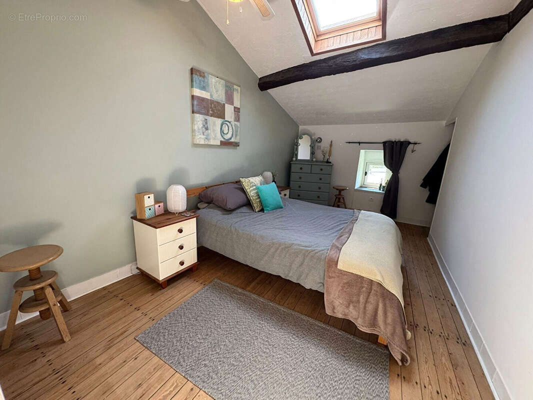 Maison à BUSSIERE-POITEVINE