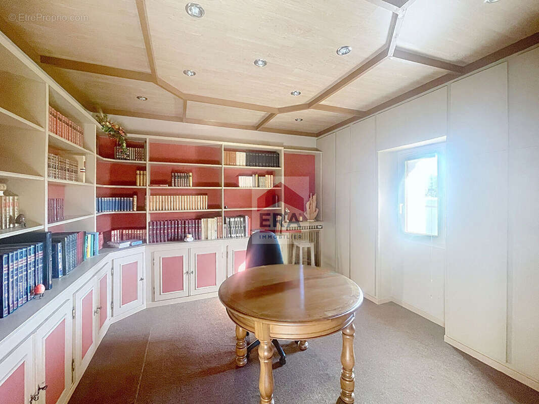 Appartement à MARSEILLE-14E