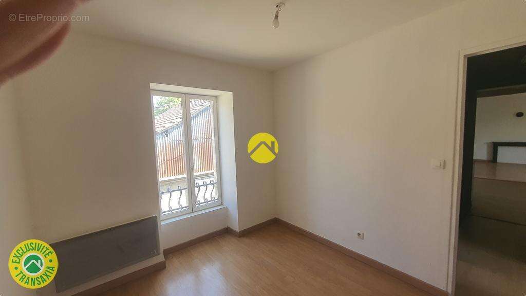 Appartement à LA CHARITE-SUR-LOIRE