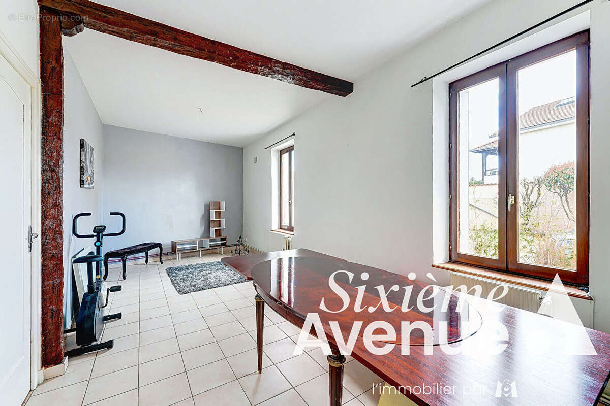 Maison à SAINT-PRIEST