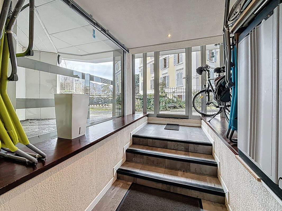 Appartement à AIX-LES-BAINS