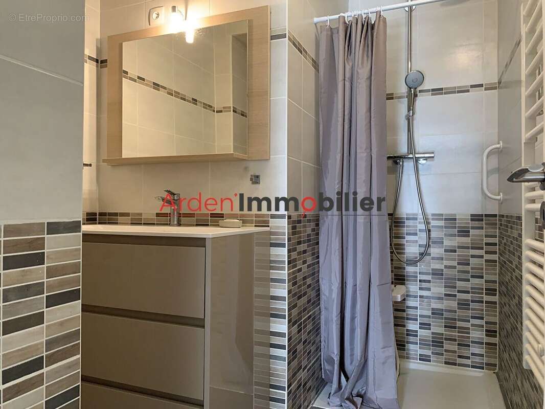 Maison à AMBLY-FLEURY