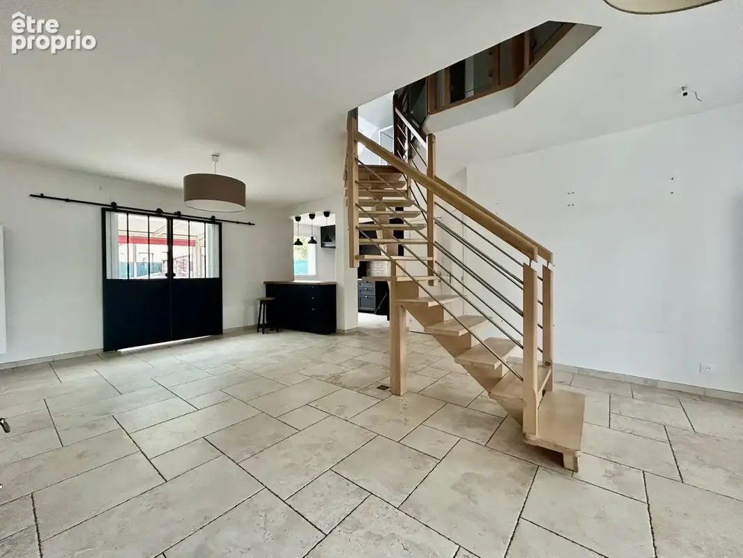 Maison 117 m² à Saint-Denis-En-Val  - photo 5