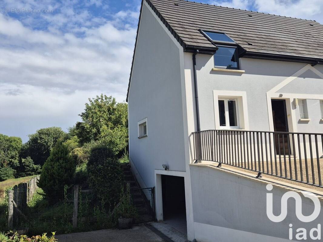 Photo 1 - Maison à LA FERTE-SOUS-JOUARRE