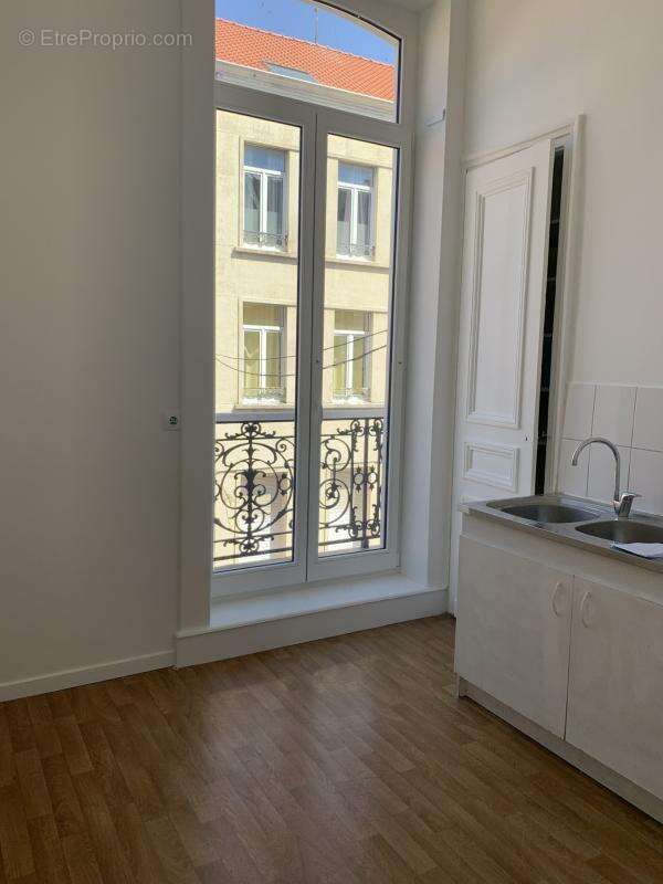 Appartement 2 pièces de 41 m² LILLE Vauban - photo 4