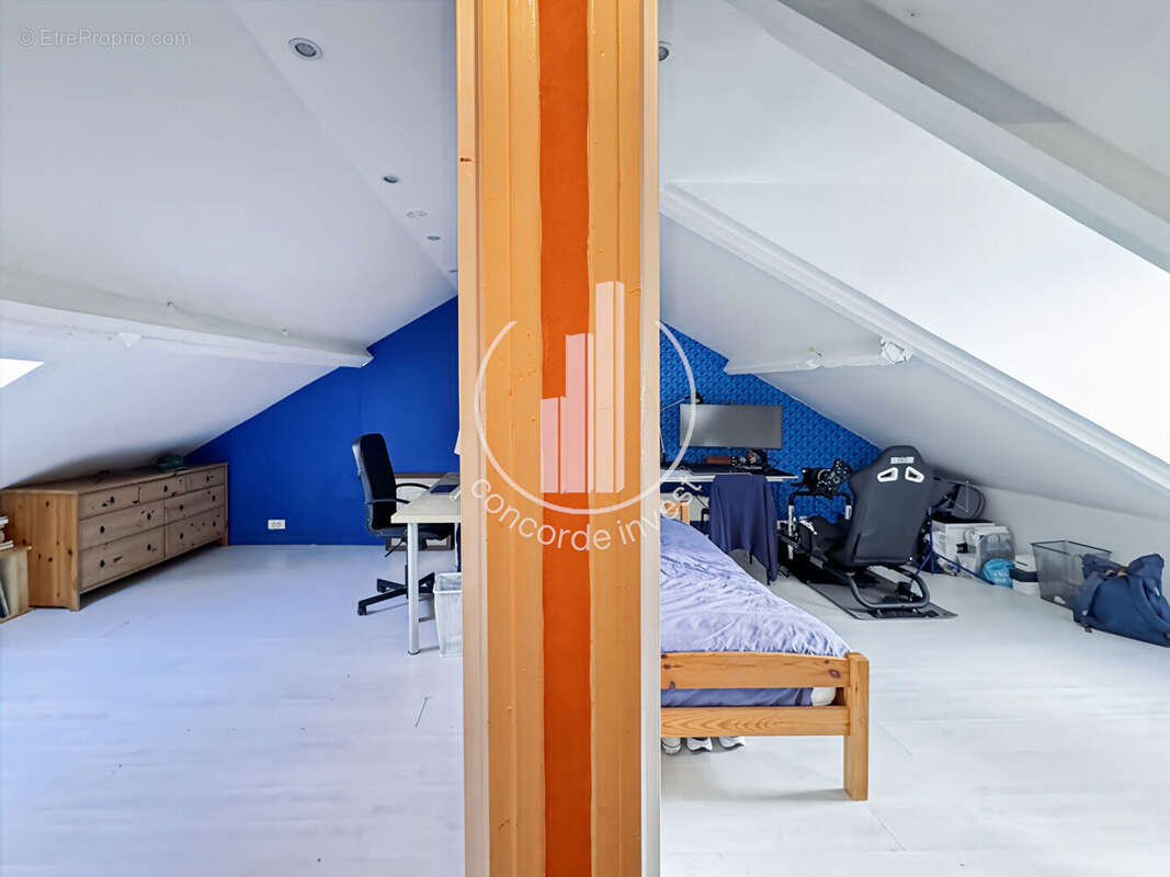 Maison à ASNIERES-SUR-SEINE