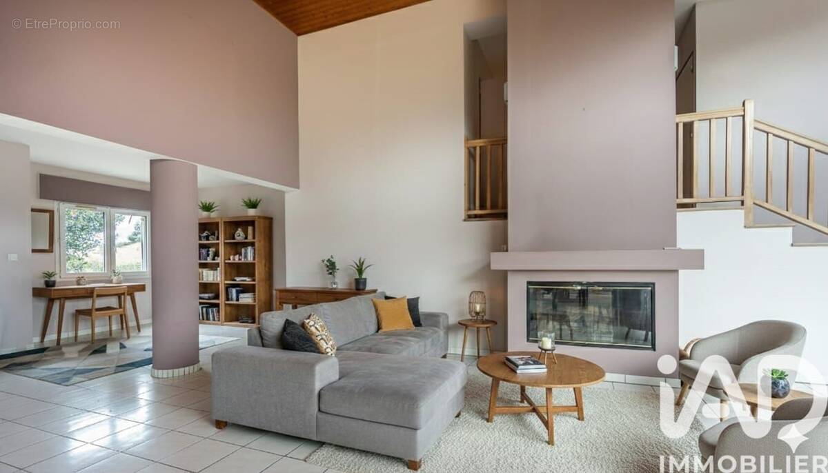 Photo 1 - Maison à TOURNEFEUILLE