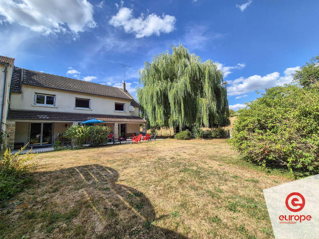 Maison 6 pièces de 149m2 avec jardin à Nuars - photo 21