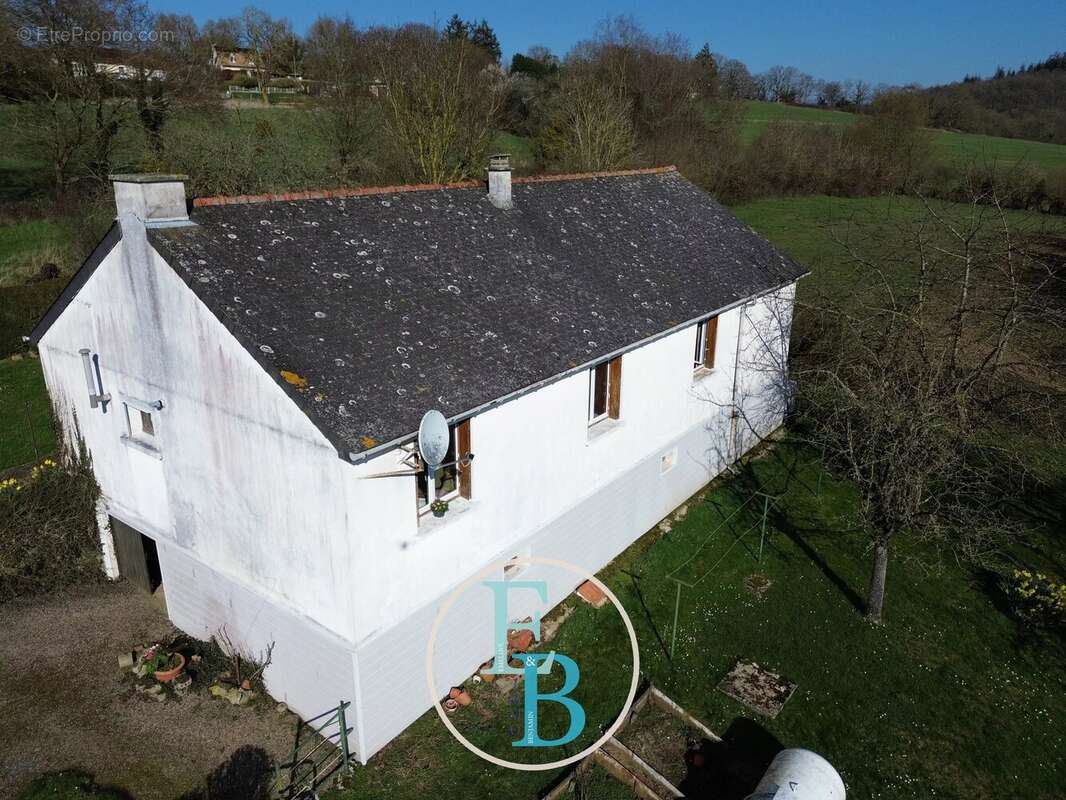 Maison à BRETTEVILLE-SUR-LAIZE