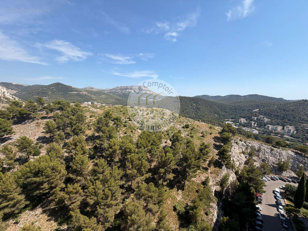 Appartement à MARSEILLE-9E