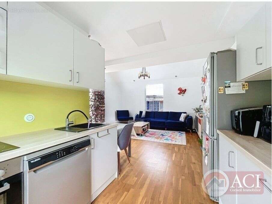 59202703f.jpg - Maison à GROSLAY