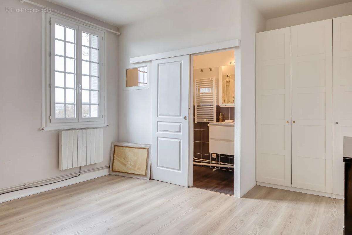 Maison à MANNEVILLE-SUR-RISLE