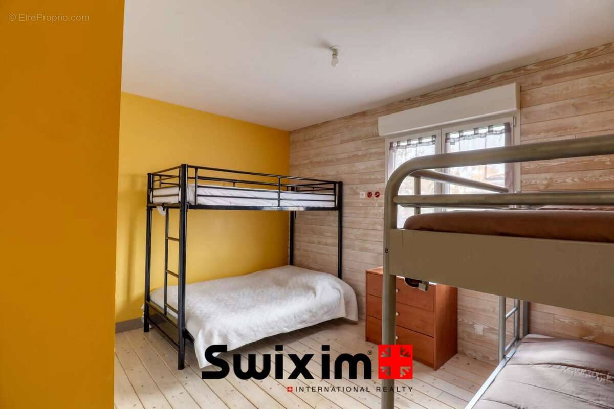 Maison à GRAYAN-ET-L&#039;HOPITAL