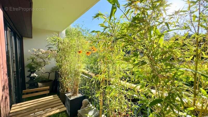 Appartement à NOISY-LE-ROI