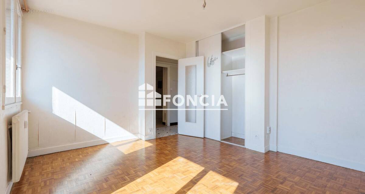 Appartement à TALANT