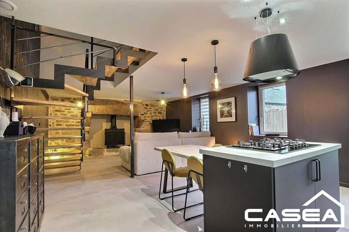 Maison à PONT-L&#039;ABBE