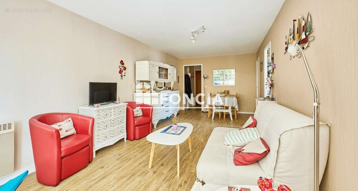 Appartement à COURSEULLES-SUR-MER