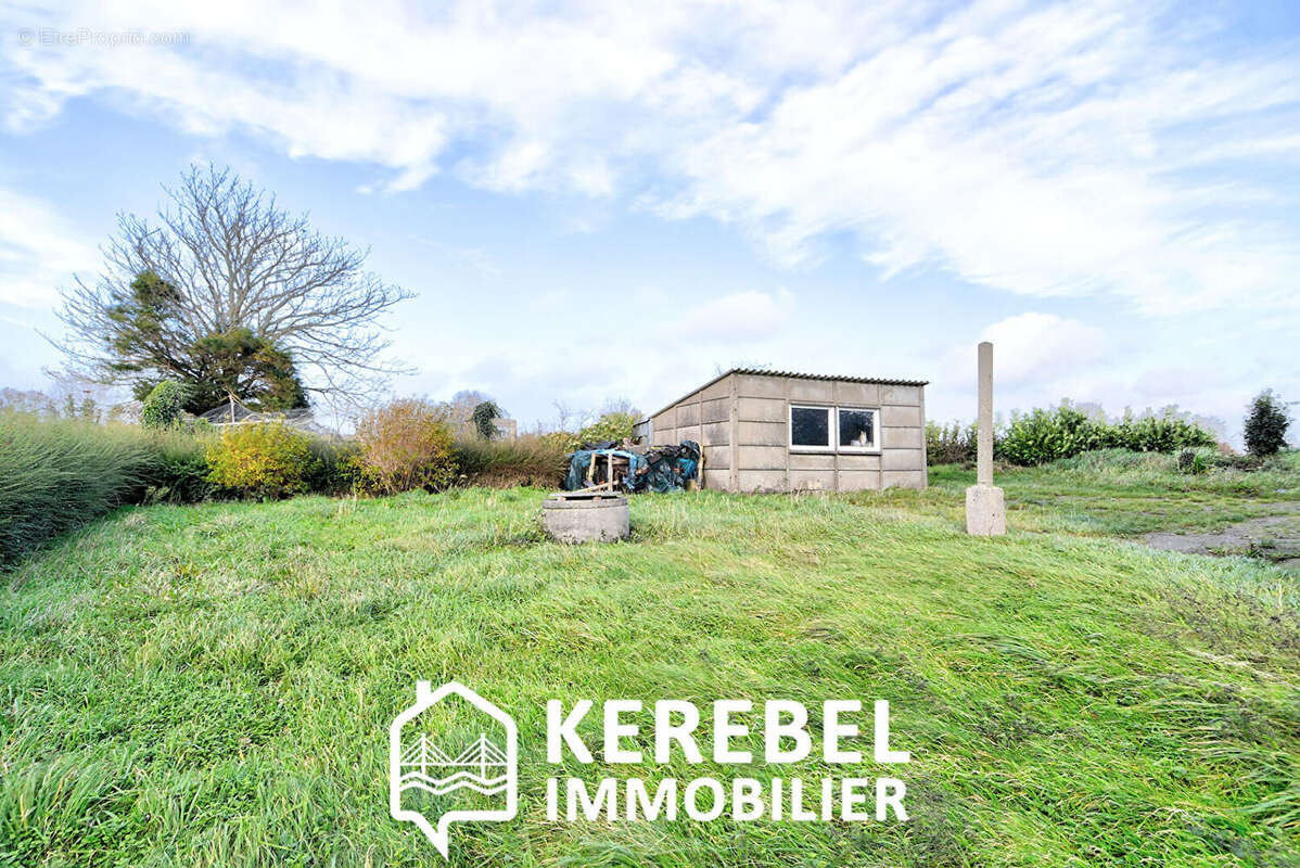 Maison à LOGONNA-DAOULAS