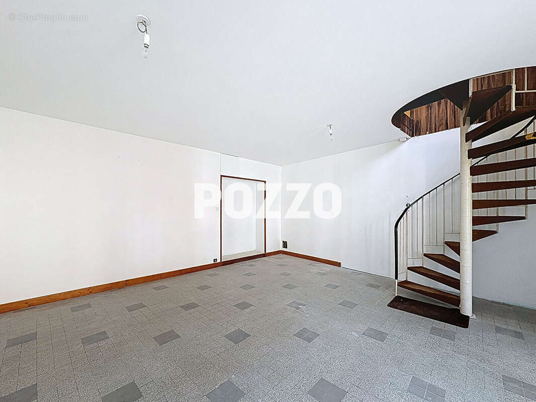 Appartement à BREHAL