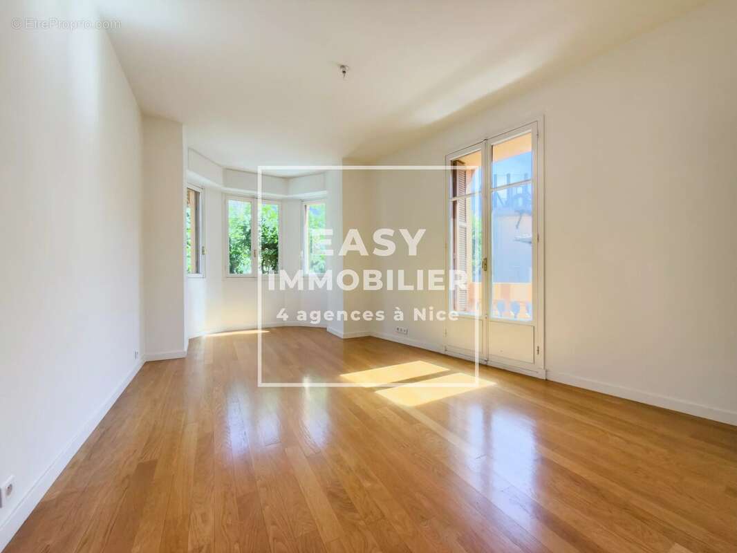Appartement 111 m² à Nice  - photo 9