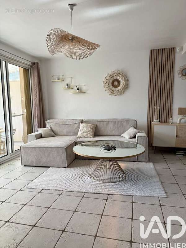 Photo 2 - Maison à MENNECY