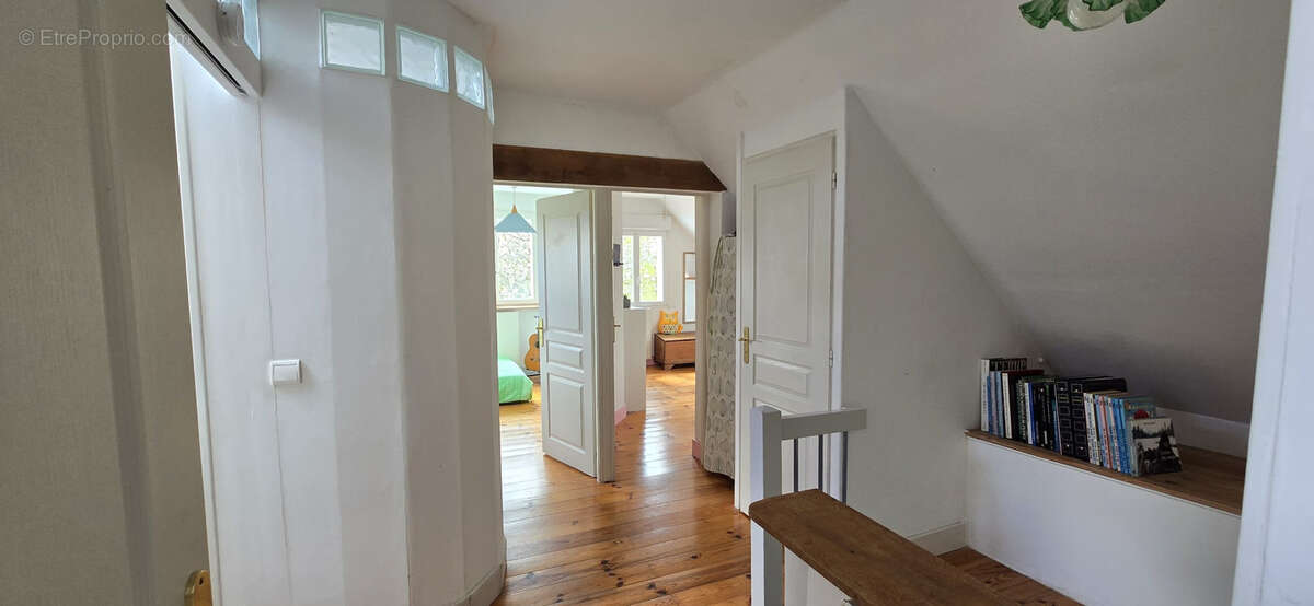 Maison à L'ABERGEMENT-SAINTE-COLOMBE