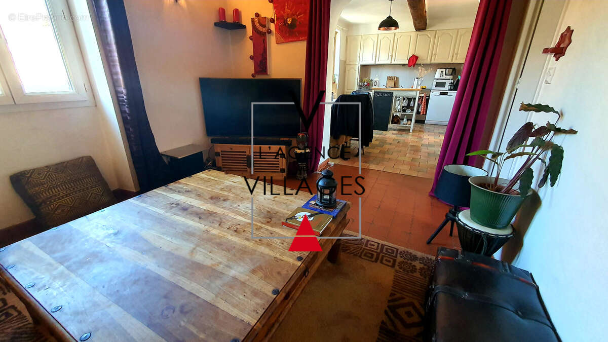 Appartement à PEYMEINADE