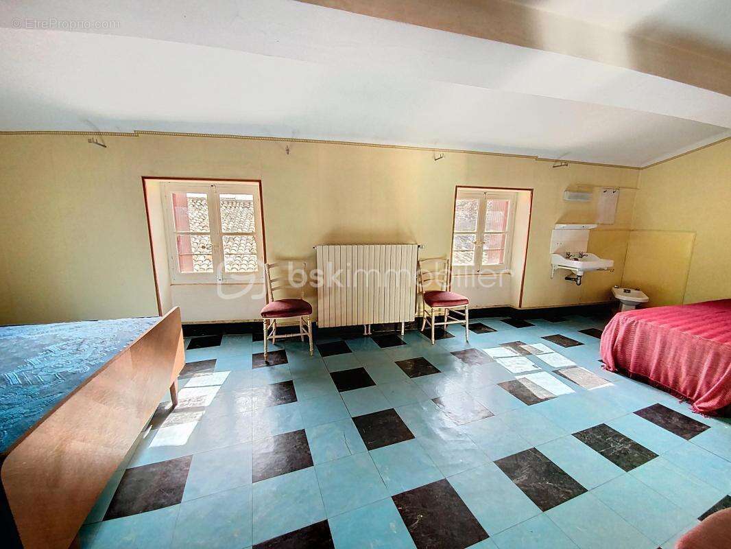 Maison de village au fort potentiel – 263 m² habitables au cœur de Bessan ! - photo 9