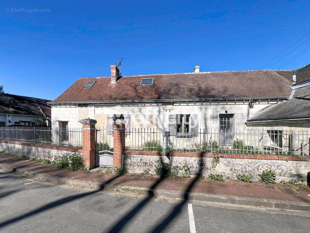 Maison à DOLUS-LE-SEC