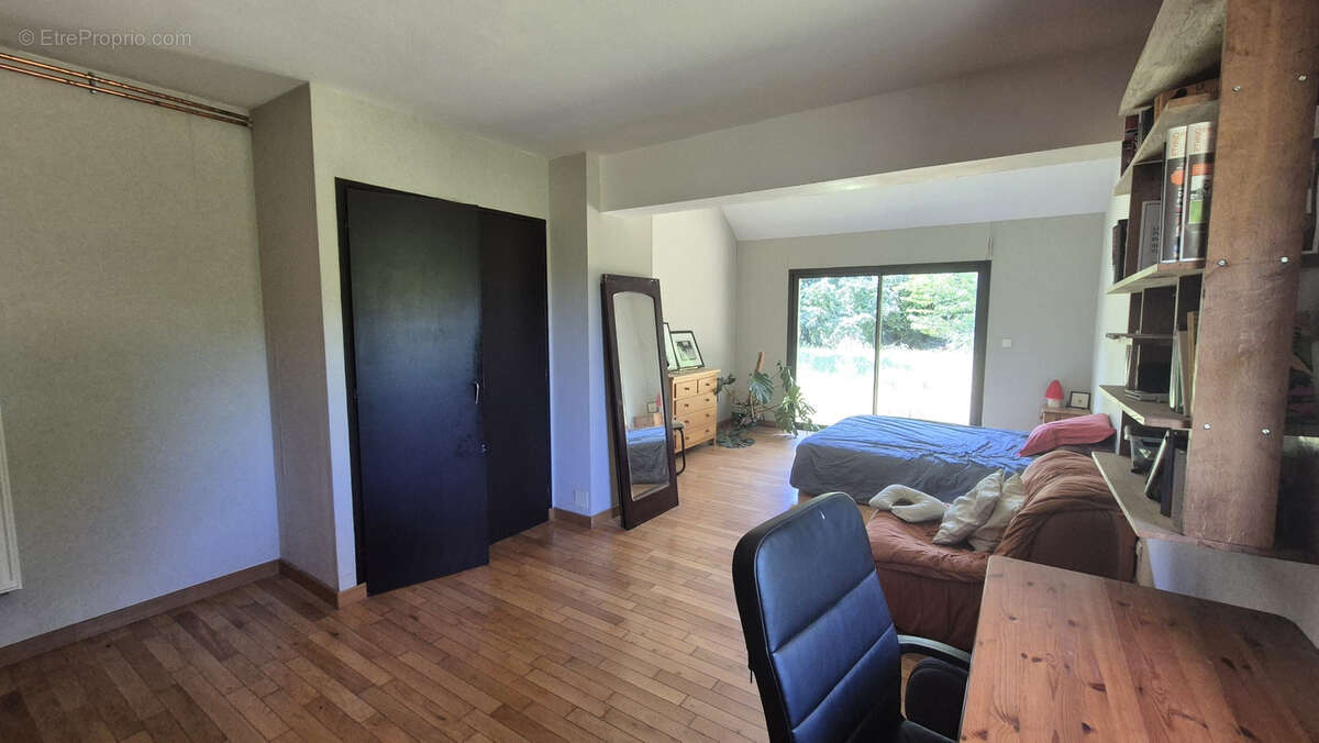 Maison 7 pièces sur 4 300 m2 de terrain entre DOËLAN et LE POULDU - photo 8