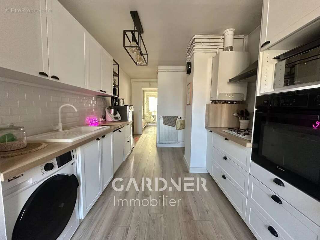 Appartement à AUBAGNE