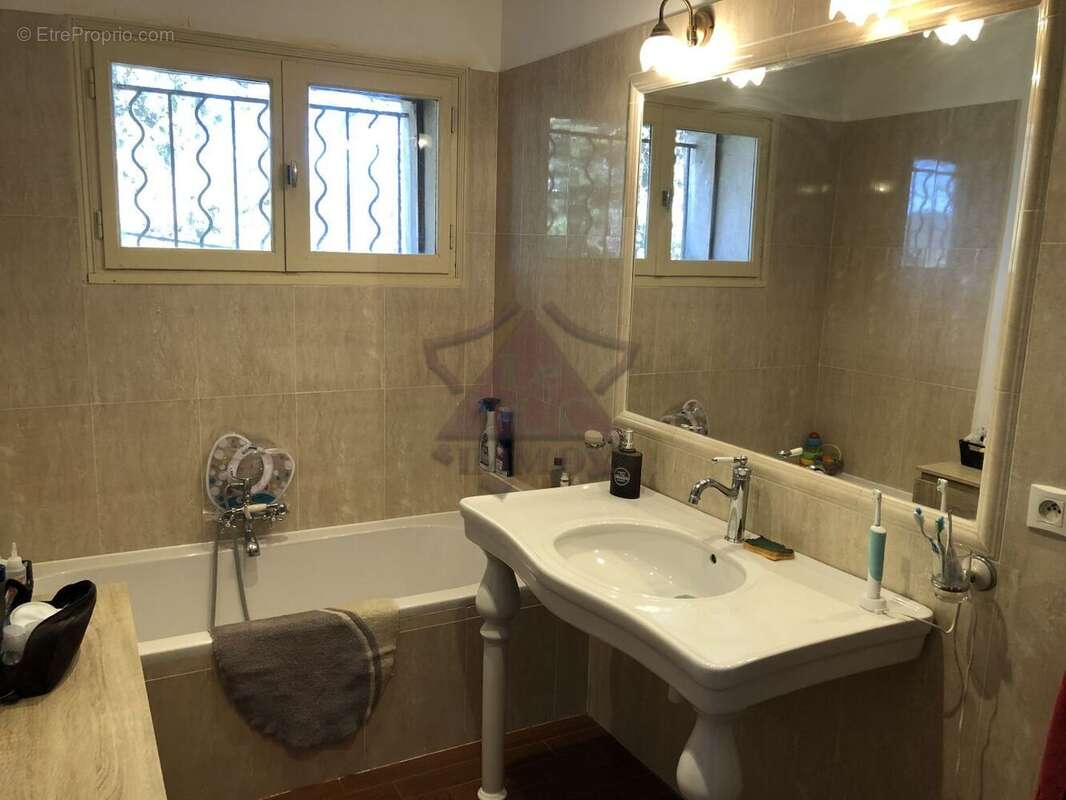 Maison à SAINT-HIPPOLYTE-DU-FORT