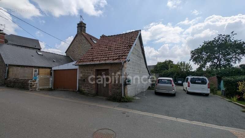 Dpt Orne (61), à vendre LA SAUVAGERE Local commercial - photo 4