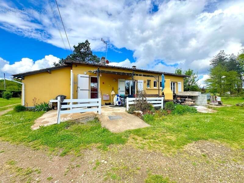 Maison à MONTPON-MENESTEROL