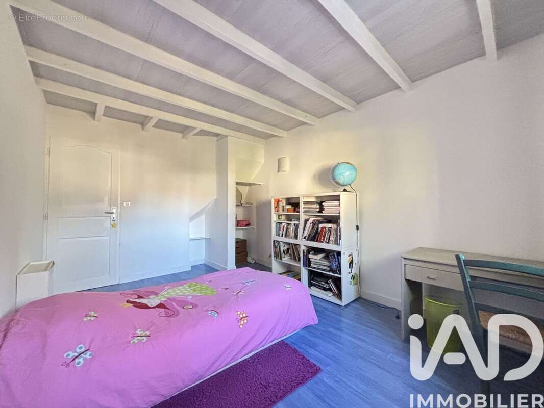 Photo 8 - Maison à SAINT-ETIENNE-DES-OULLIERES