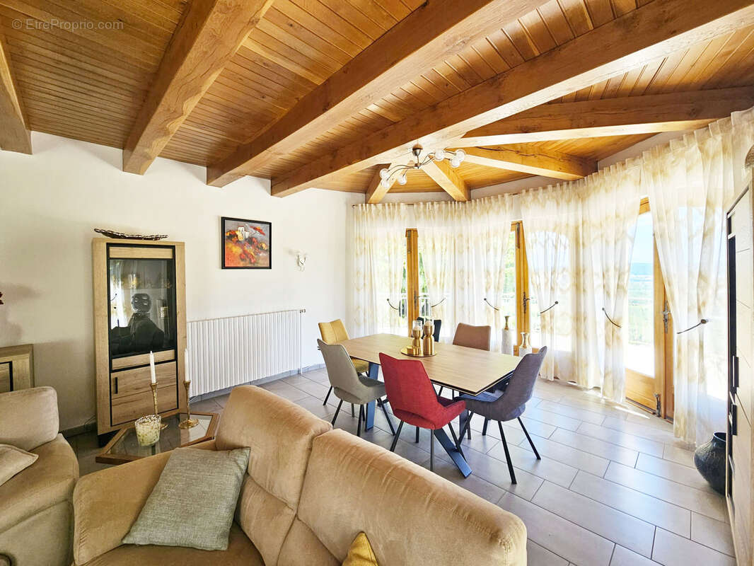 Luxueuse villa avec vue panoramique - photo 10