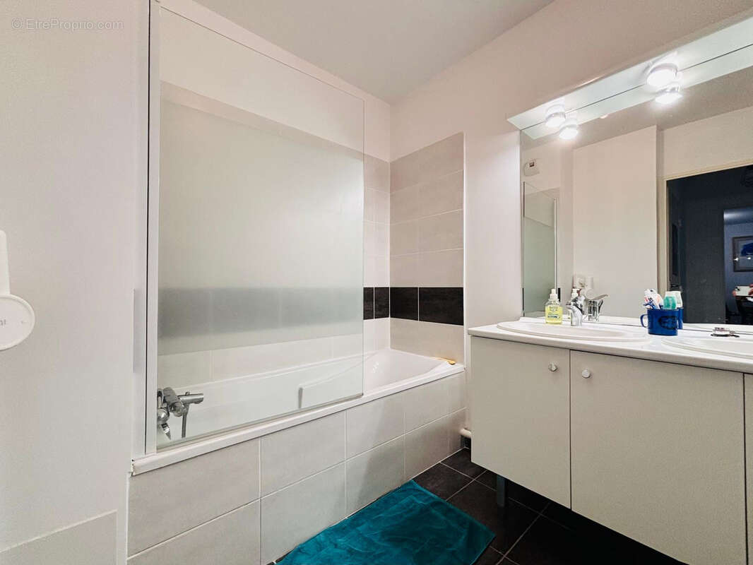 Appartement à MARSEILLE-9E